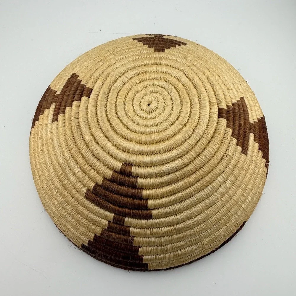 Woven Coiled Basket Bowl 8in Brown Beige Excellent Geometric Boho